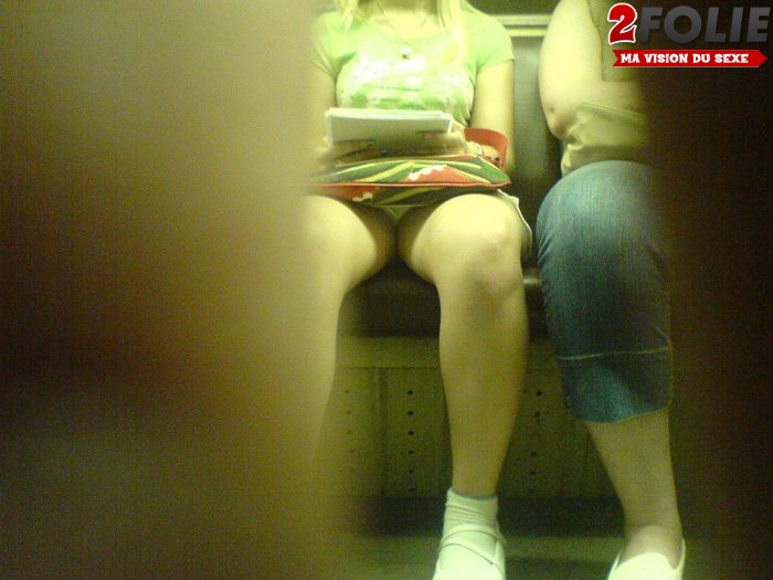upskirt-0112-010