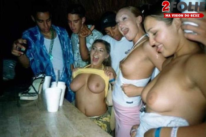 photo-exhib-0326-012