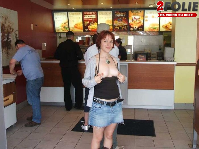 photo-exhib-0328-015