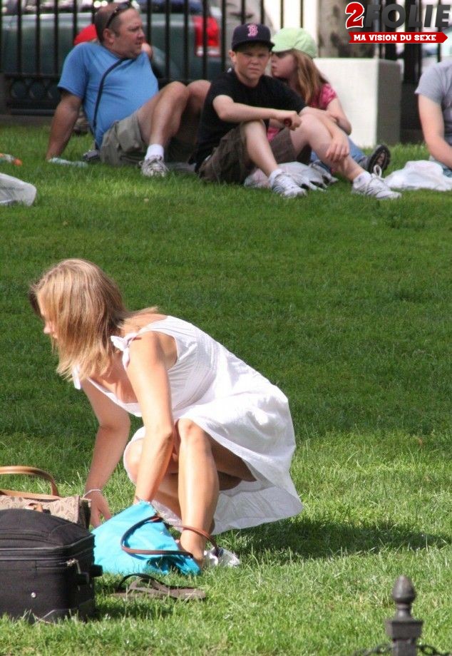 upskirt-201308-09_110